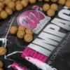 Mainline High Impact Boilies ‘High Leakage Pineapple’ 15mm (1kg)